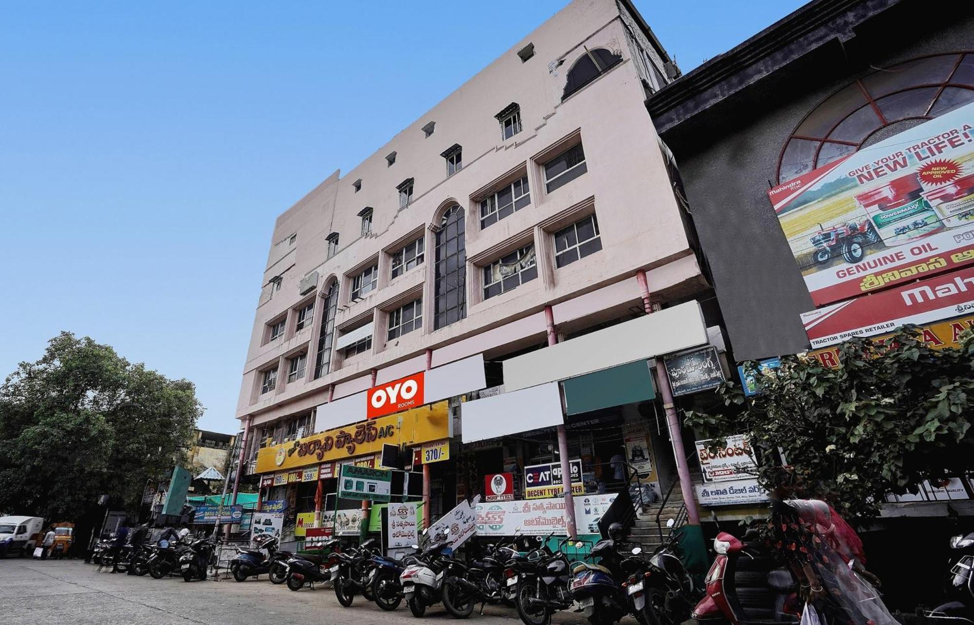 Hotel O Sai Krishna Residency Vijayawāda Exterior photo
