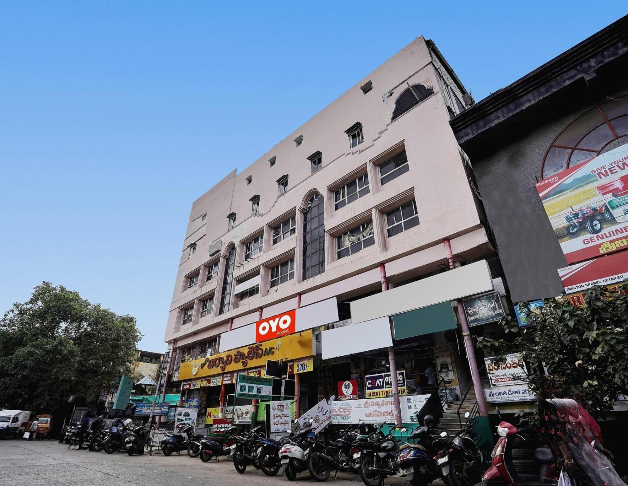Hotel O Sai Krishna Residency Vijayawāda Exterior photo