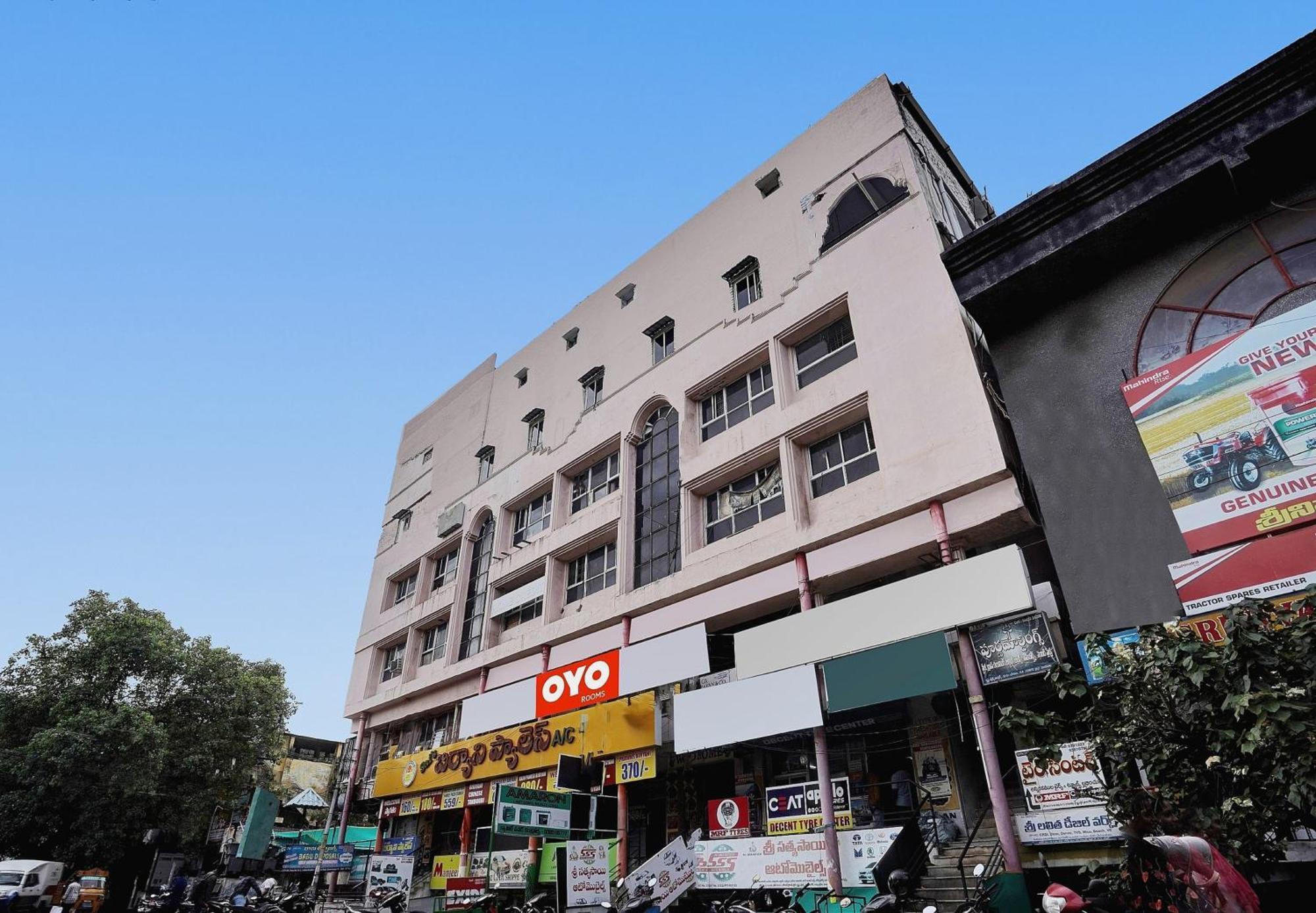 Hotel O Sai Krishna Residency Vijayawāda Exterior photo