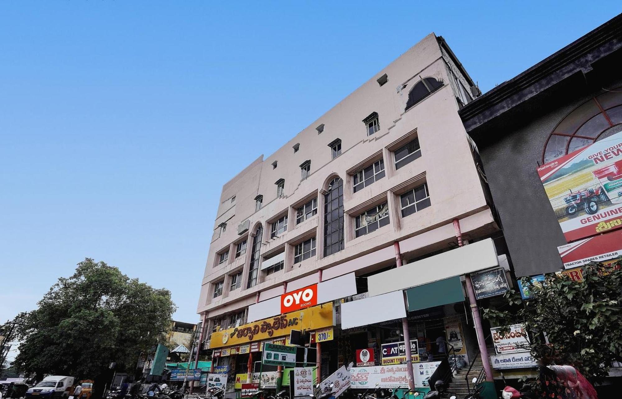 Hotel O Sai Krishna Residency Vijayawāda Exterior photo